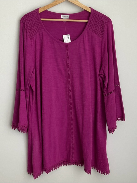 Avenue Tops - Avenue 14/16 Women's Fuchsia Crochet-Trim Scoop Neck Tunic NWT